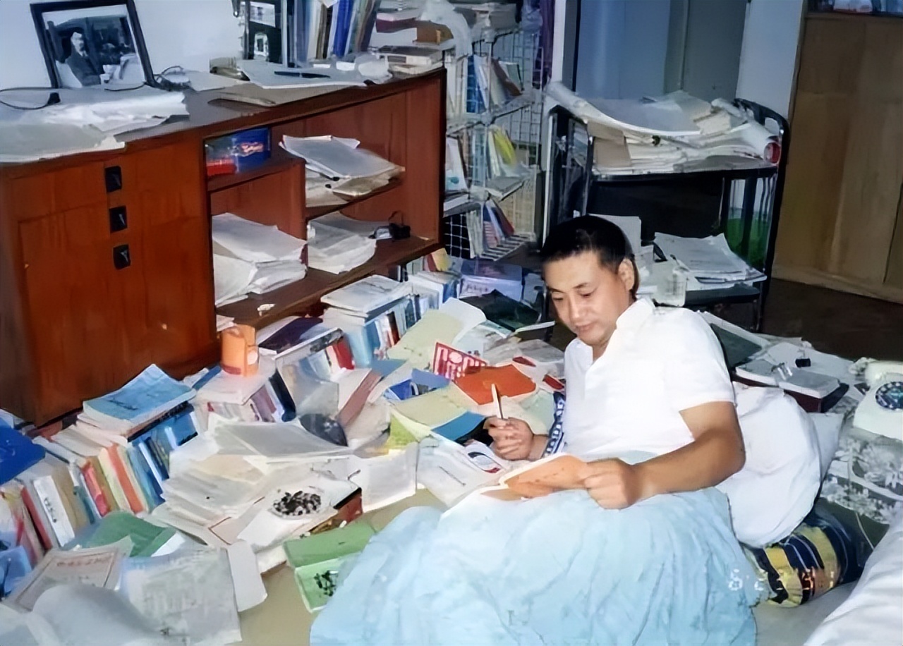 名导胡玫：拍《雍正王朝》成名，再婚找到幸福，丈夫愿做家庭内勤