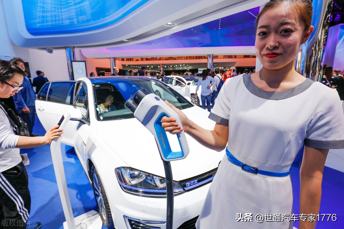 新能源汽车，是选择磷酸铁锂还是三元锂动力电池的好呢？