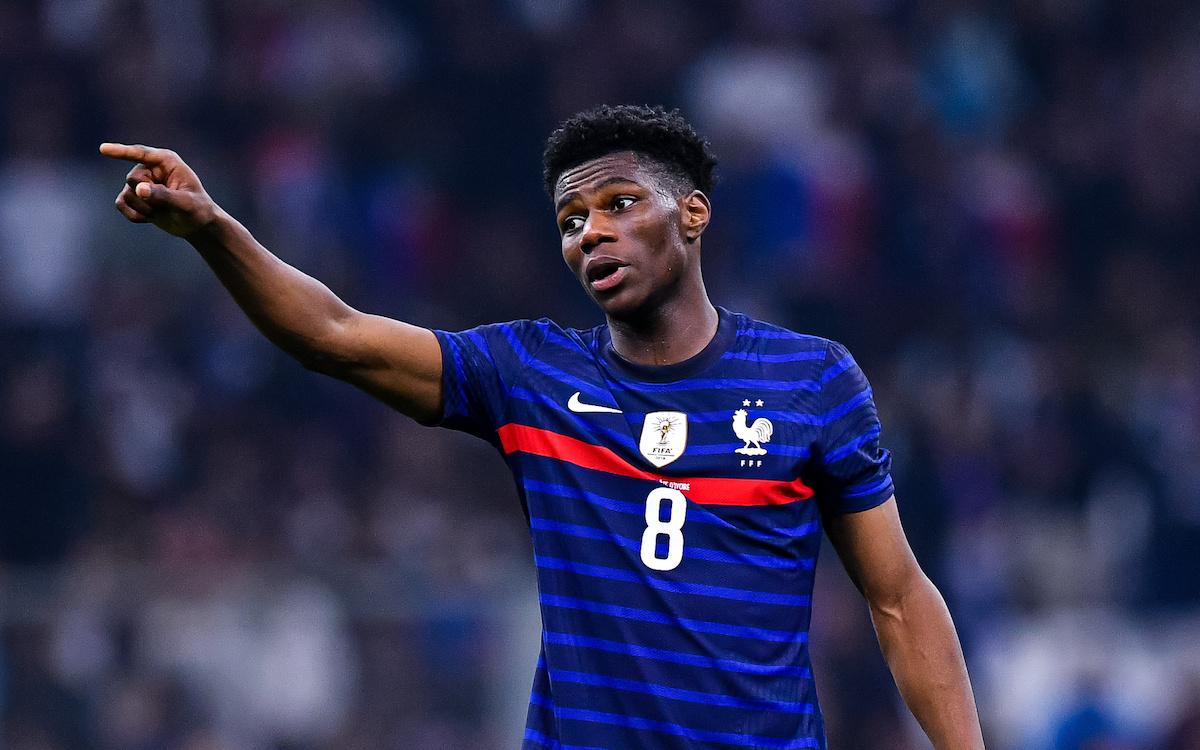 2018世界杯球队（世界杯冠军点兵！曝21人入选，姆巴佩领衔，10人争夺5席）