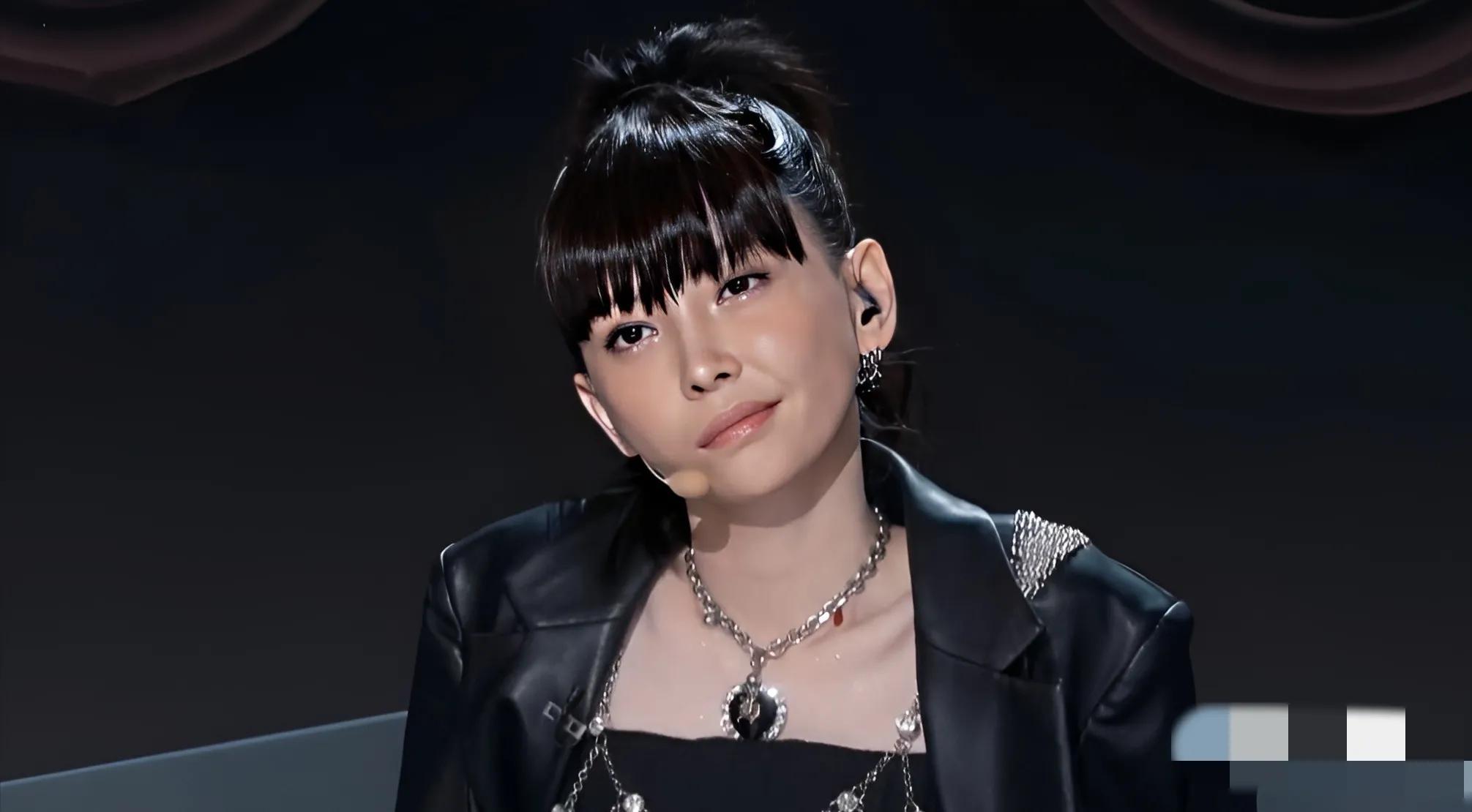 红得快，沉得也快，这8位“风光不再”的明星，如今有人露了原形