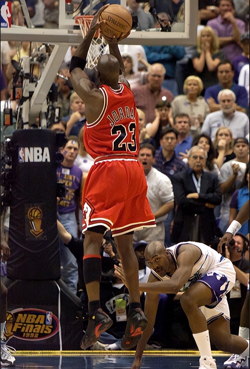 nba投篮姿势最标准的球员(nba哪些球星投篮动作算是"教科书"?