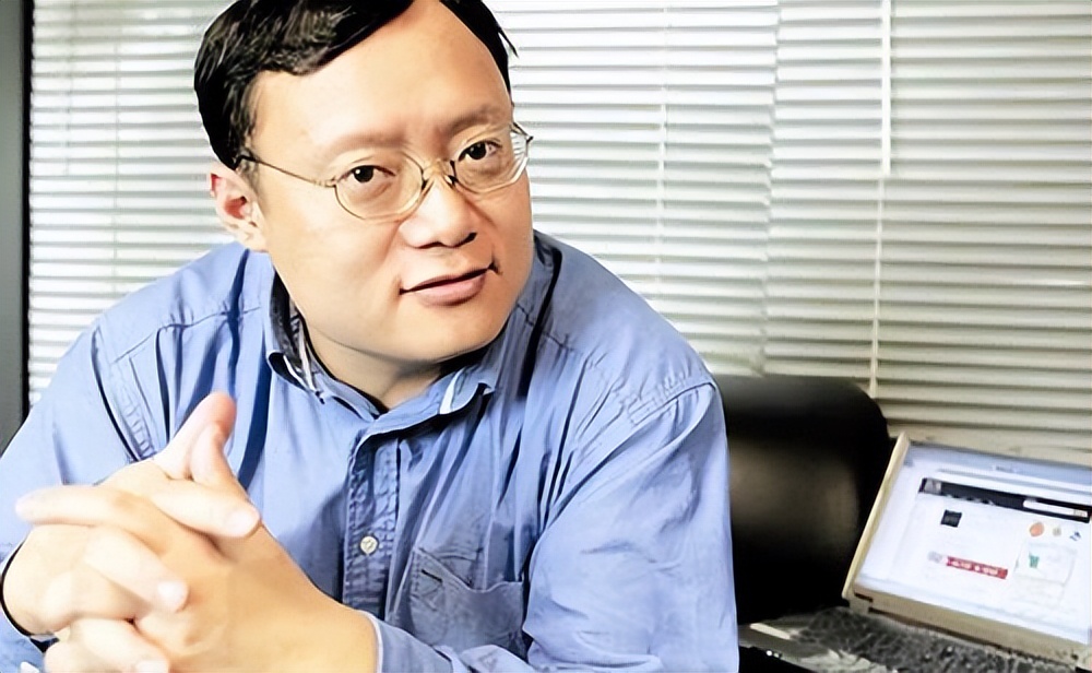 他毕业于斯坦福，花1600万买网站，5年后市值75亿美元，凭啥