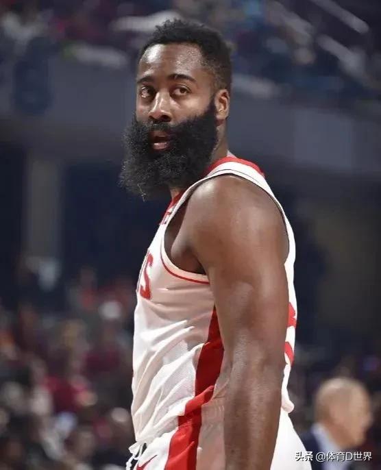 09年nba选秀（库里是09届选秀第7顺位！他前面是哪六位大神，取得了怎样的成就）