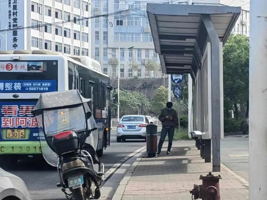点赞！湘潭公交司机遇红码乘客乘车，冷静妥善处置