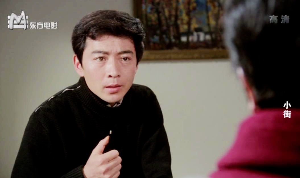 《小街》:郭凯敏喜欢女扮男装的假小子张瑜,唯美隽永,值得一看