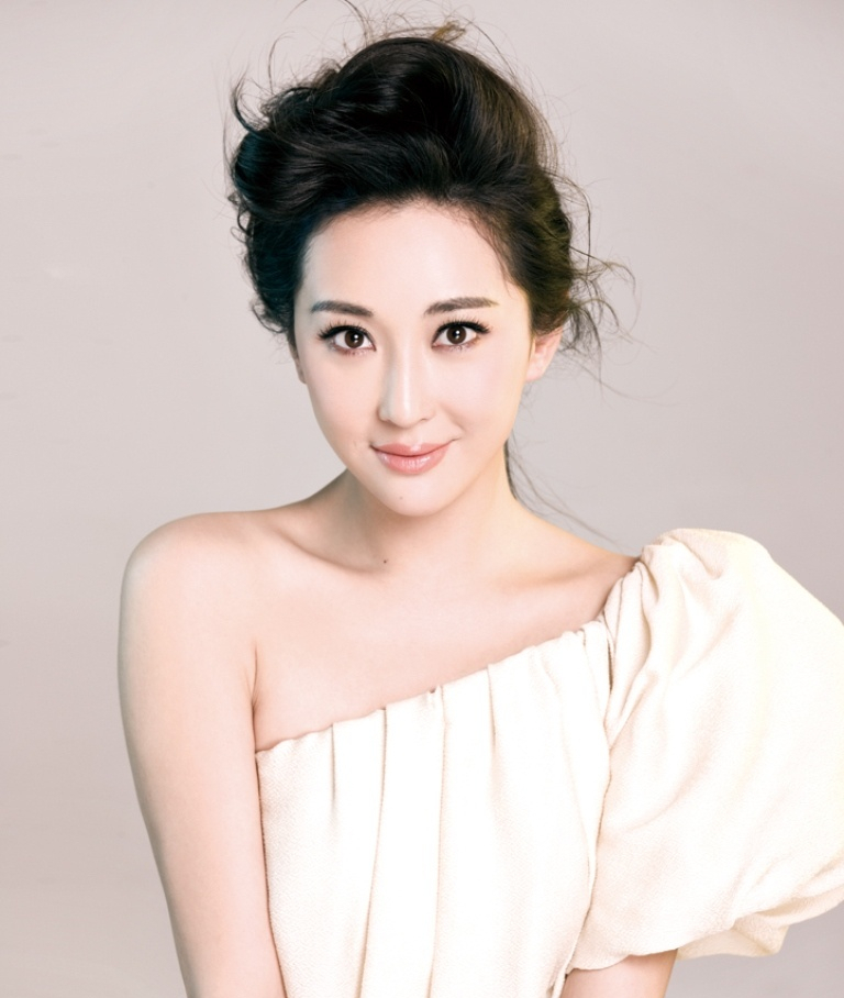 杜晓婷演过的电视剧(杜若溪:嫁男神偶像严屹宽,两度