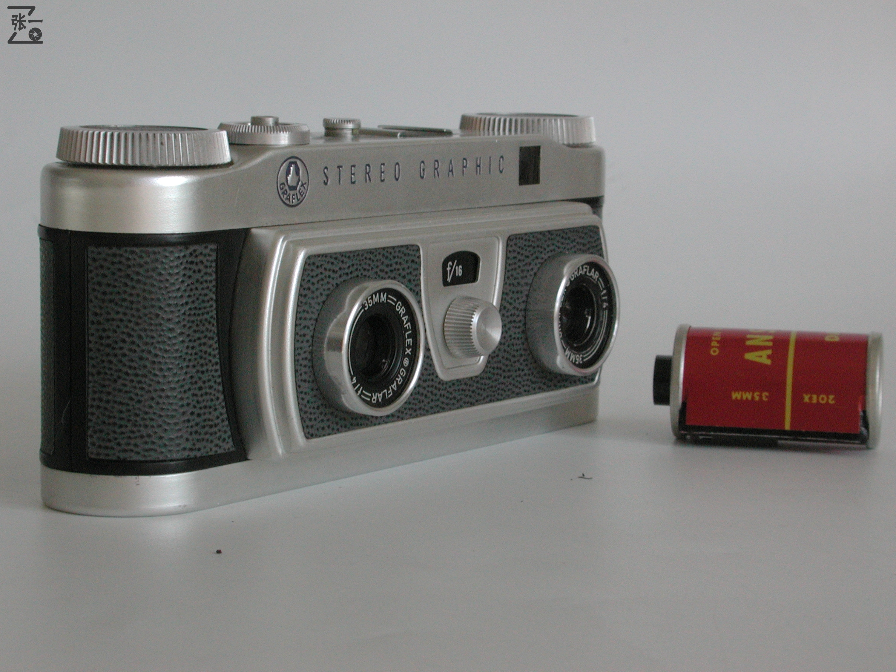 简单,却令我爱不释手的stereo graphic立体照相机!美国制造