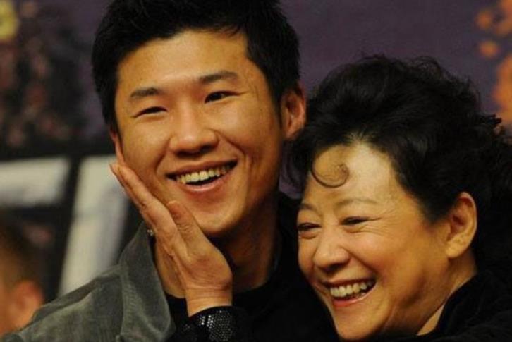 王骁：“最干净”的星二代，拒绝走后门，靠实力爆火的配角大户