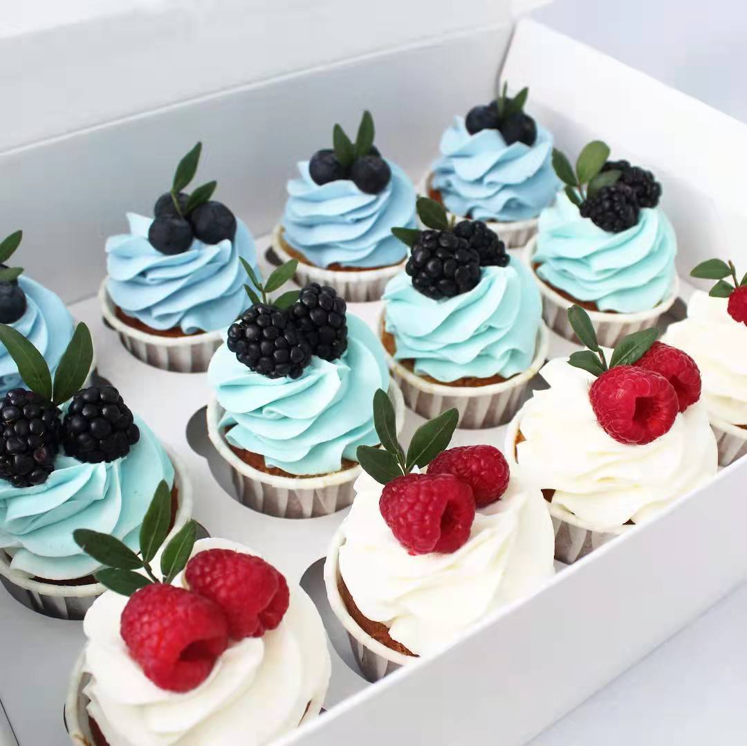 外网最火热的纸杯蛋糕72款造型装饰