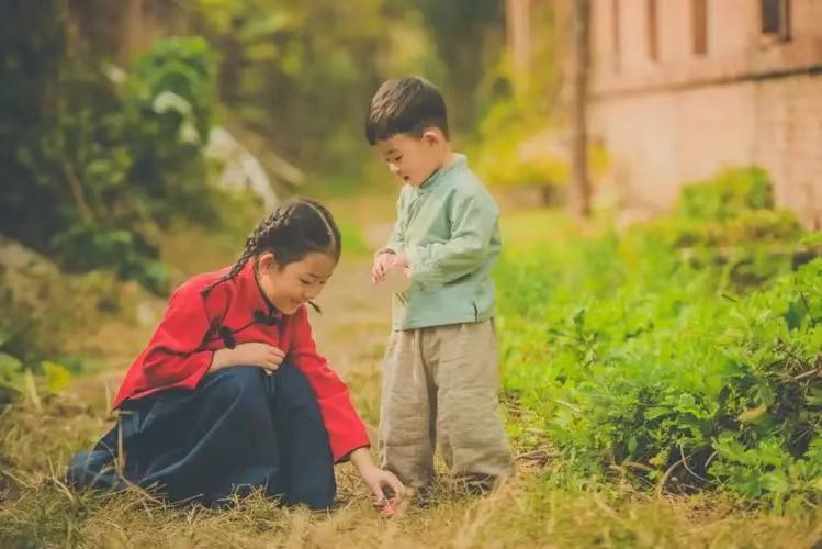 兄弟情深的經典句子圖片,兄弟情深的經典句子_愛閱讀