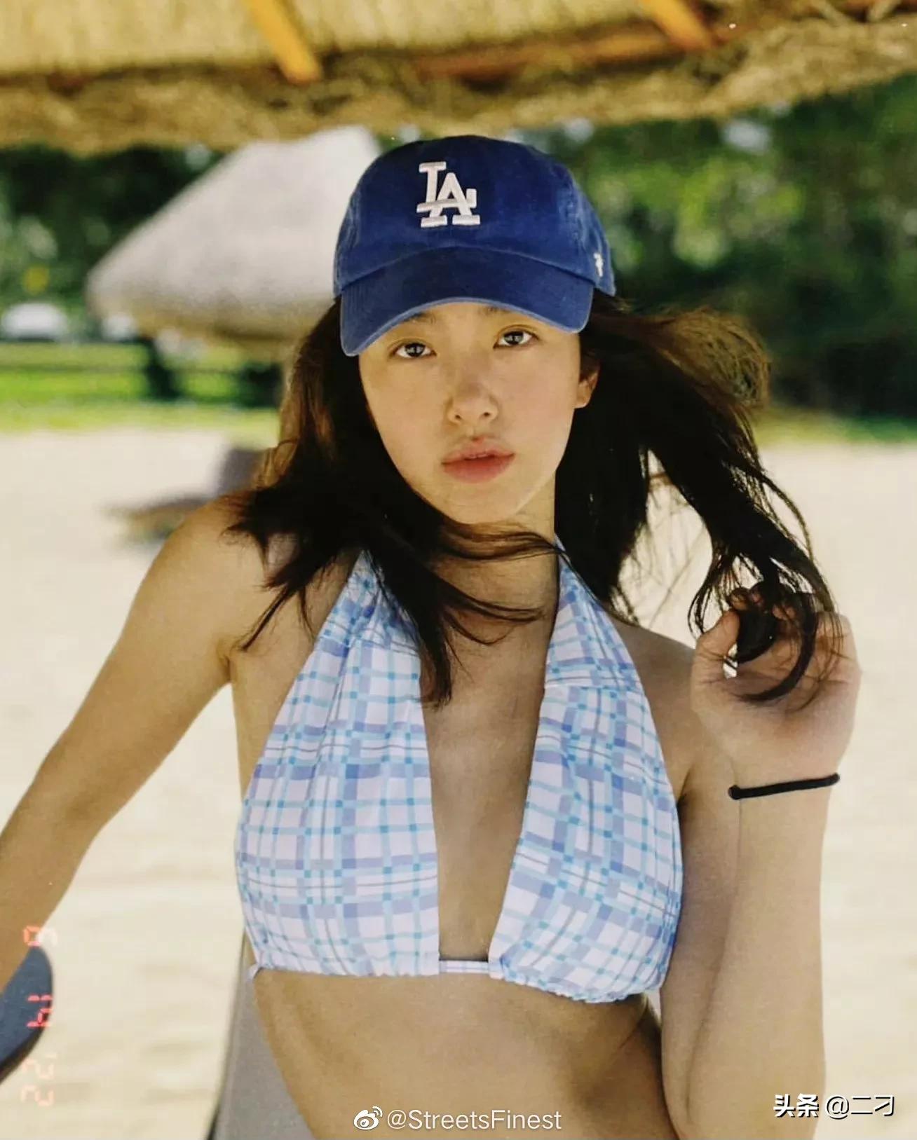 杨采钰 近期度假穿搭