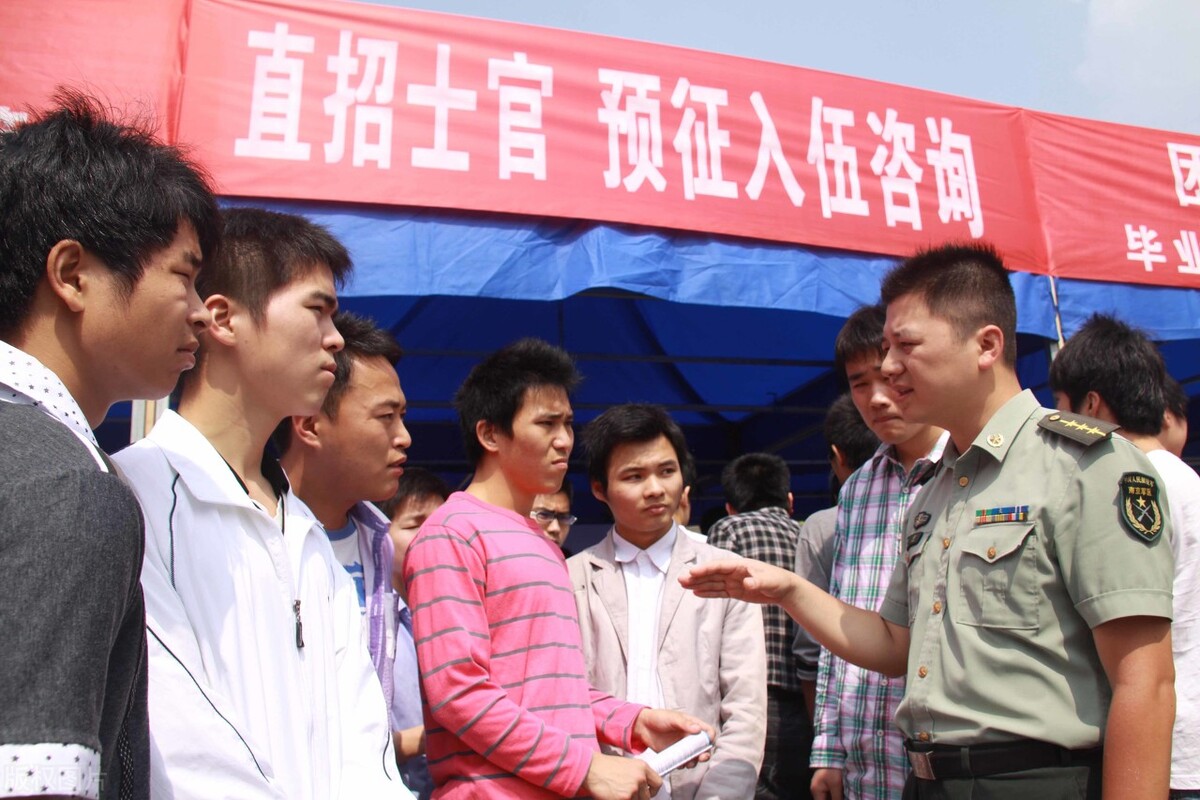 南昌工程学院积极争取升格为南昌工程大学，该校定向培养直招士官