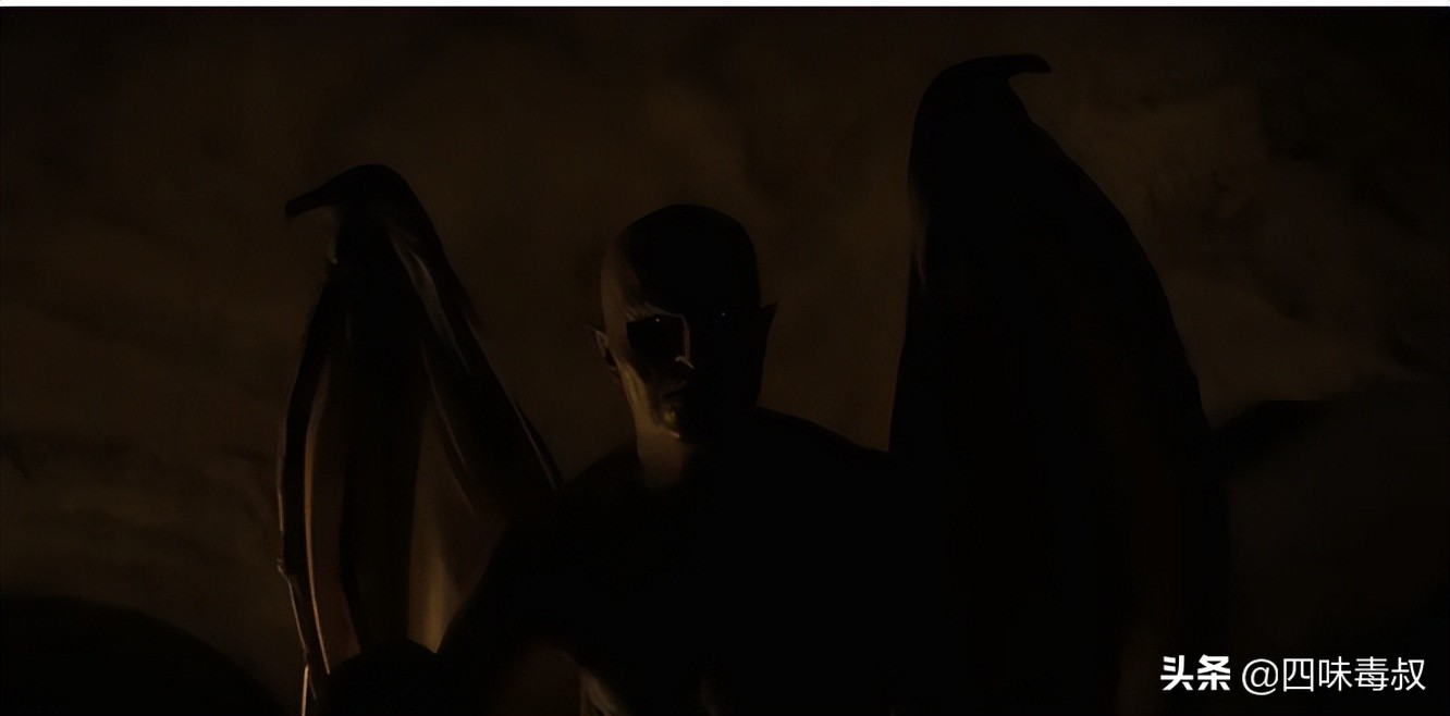 男主还没剧终就死了？！《午夜弥撒》说了个啥？