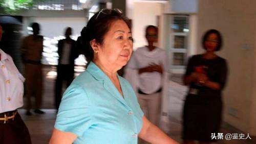 中国大妈身价千万惹众怒，在非洲被判15年，国人却拍手称快