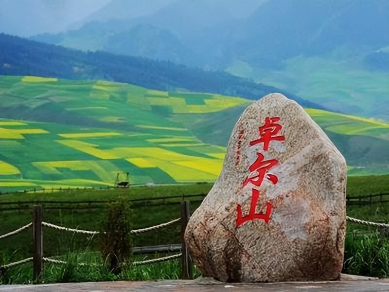 一日一景的天境祁连卓尔山，生平从未见过的美