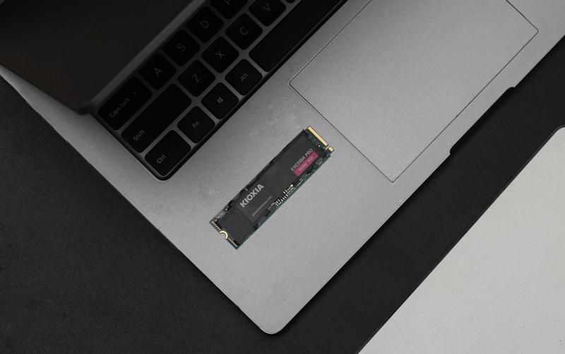 PCIe 4.0固态硬盘新宠，又快又稳 铠侠EXCERIA Pro SE10 1TB体验