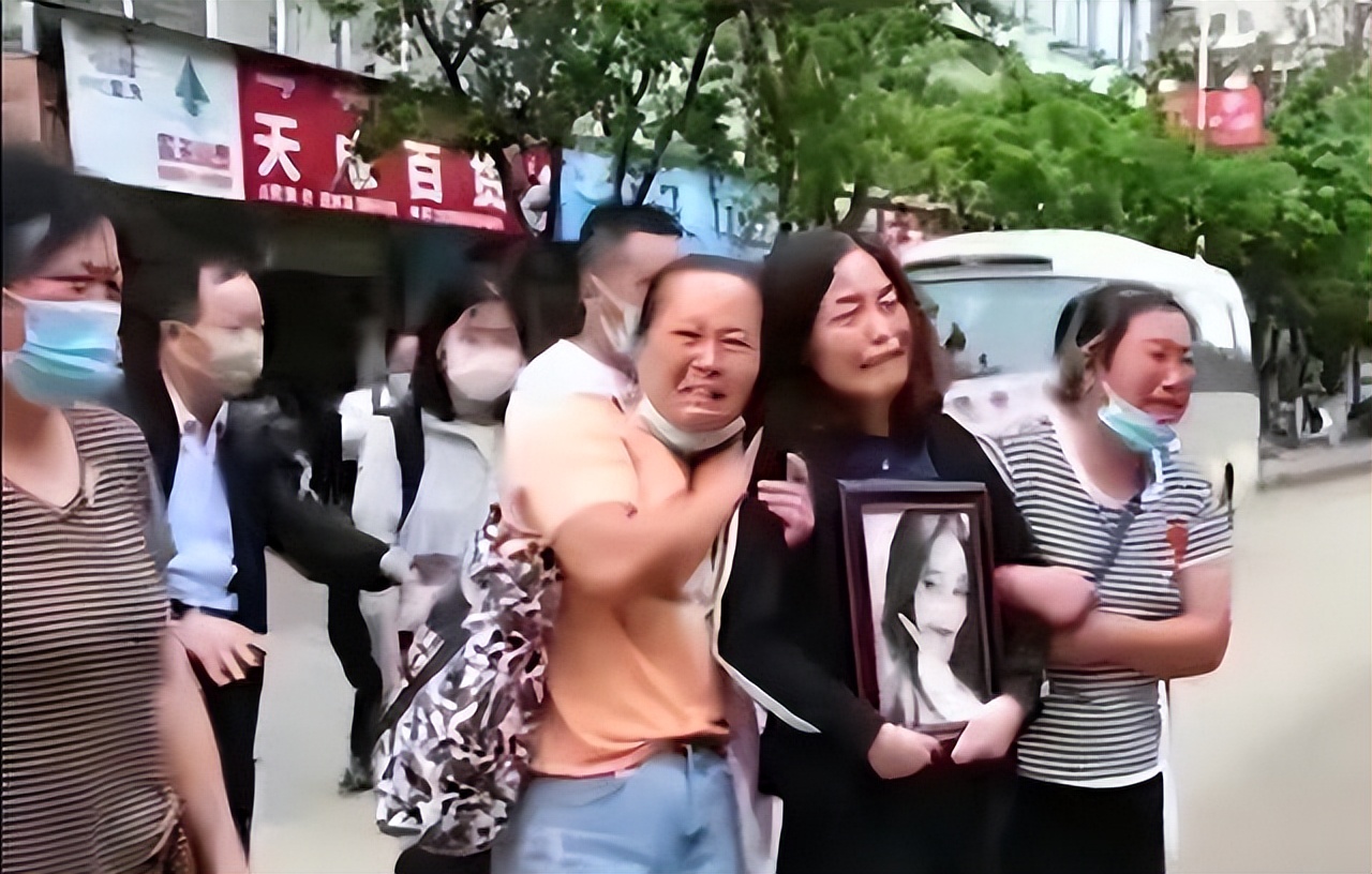 2020年南京女学生云南遇害，一年后查明真凶，父亲拒绝100万私了
