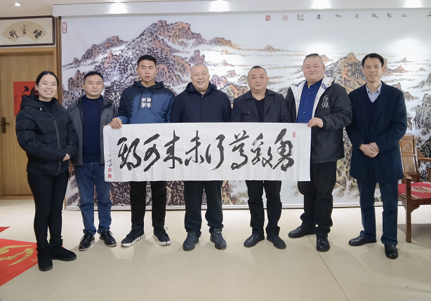 唐之享出席长沙市湘潭商会座谈会