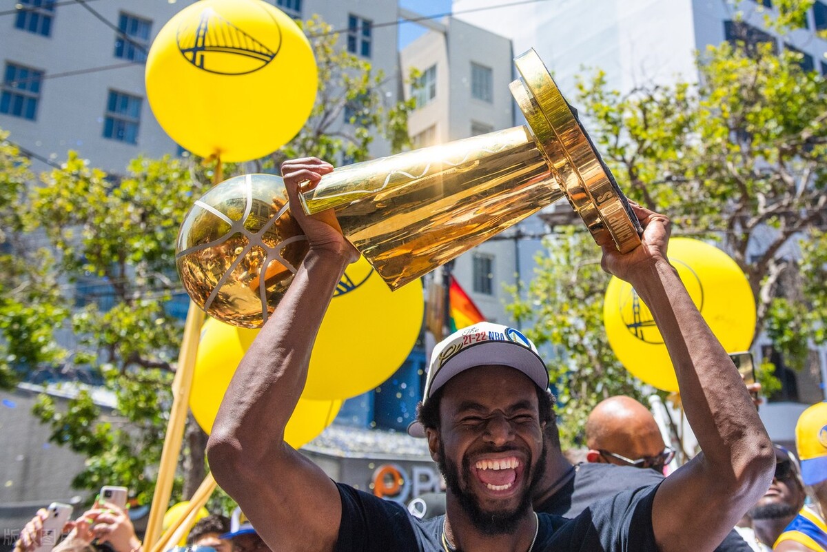 2014nba全明星赛回放（重排2014年选秀大会，41号秀大逆袭，威金斯状元不保，榜眼成水货）