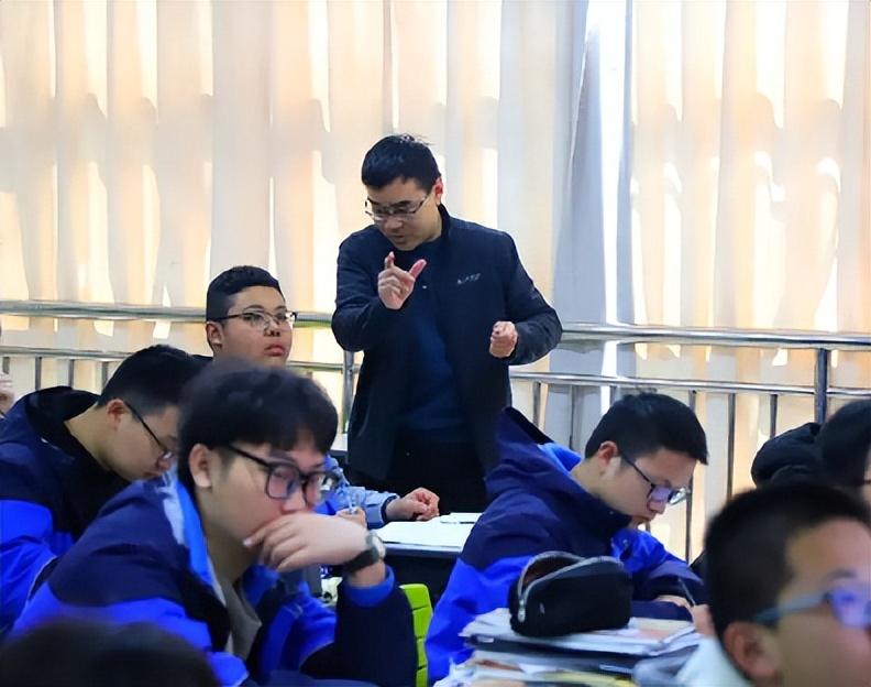 潍坊恒德实验学校欢迎你
