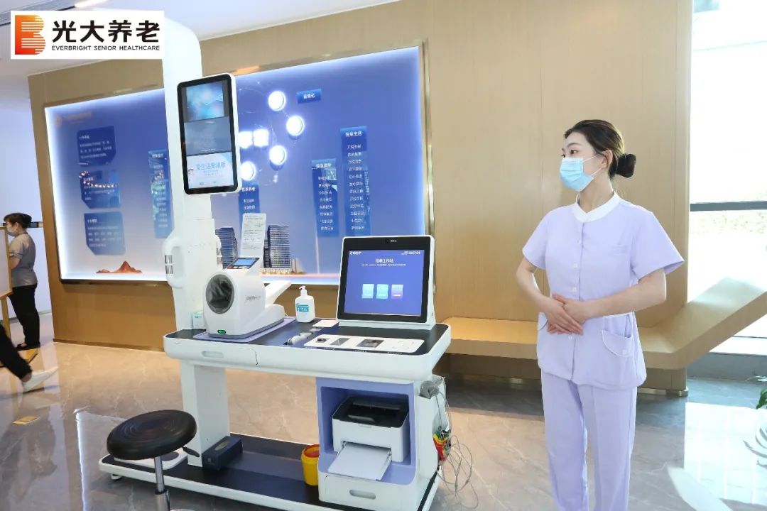 万悦国际康养城体验中心盛大开馆，打造智慧康养新标杆