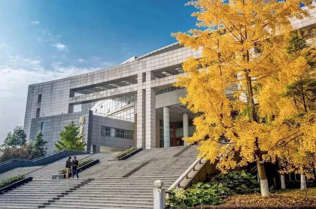 美术类招生240人，211工程西南交通大学2022年录取需要多少分？