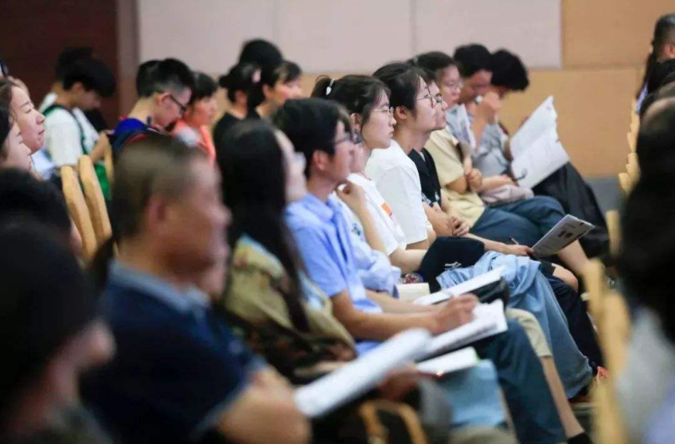 高考升学四大政策，提前了解报考时可“加分”，高中生家长需注意