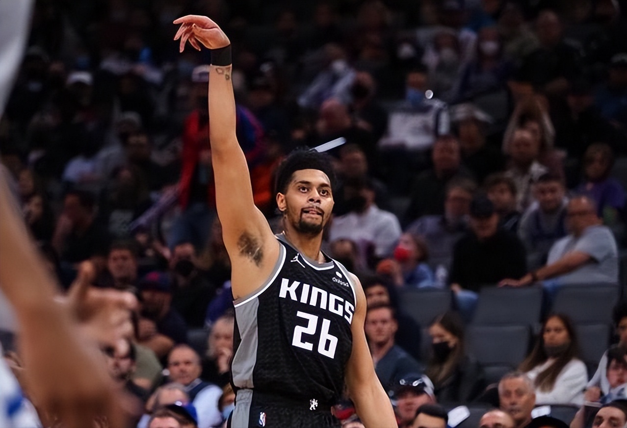 nba2k兰姆为什么叫兰姆(火箭选中交易掉的乐透秀,如今被湖人看中?