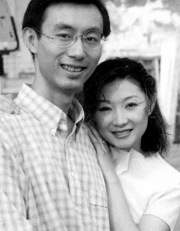 张译的两任老婆都是谁