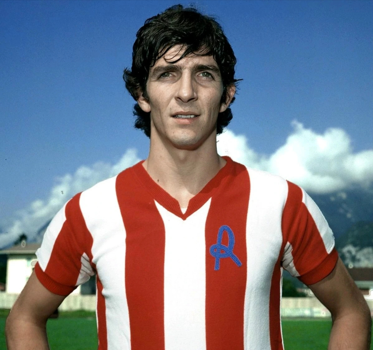 乌拉圭最强足球俱乐部(摧枯拉朽:世界足坛"罗家军"历