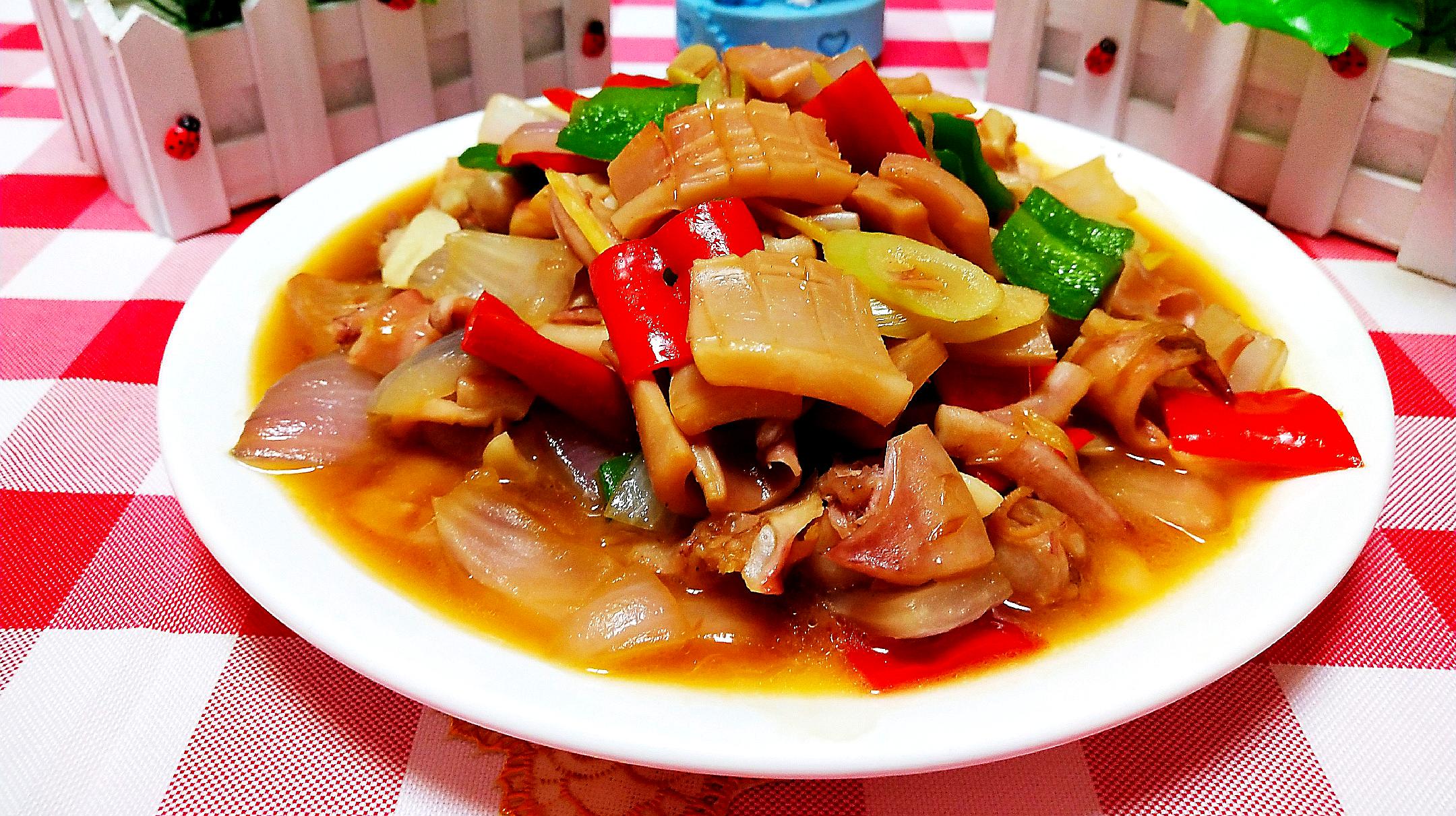 圖片[2]-【五花肉炒魷魚】做法步驟圖 美味過癮 讓人食欲滿-起舞食譜網