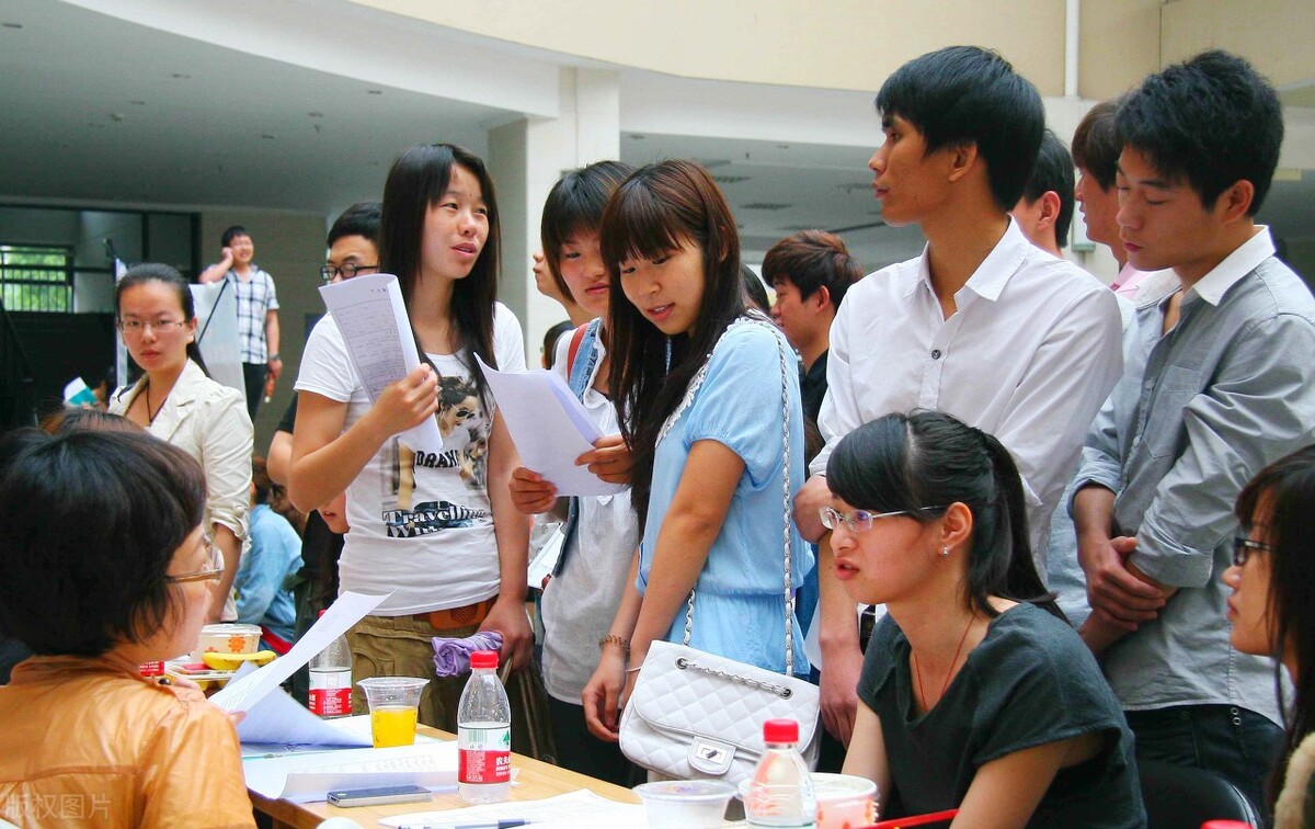 大学生暑假酒店实习报告