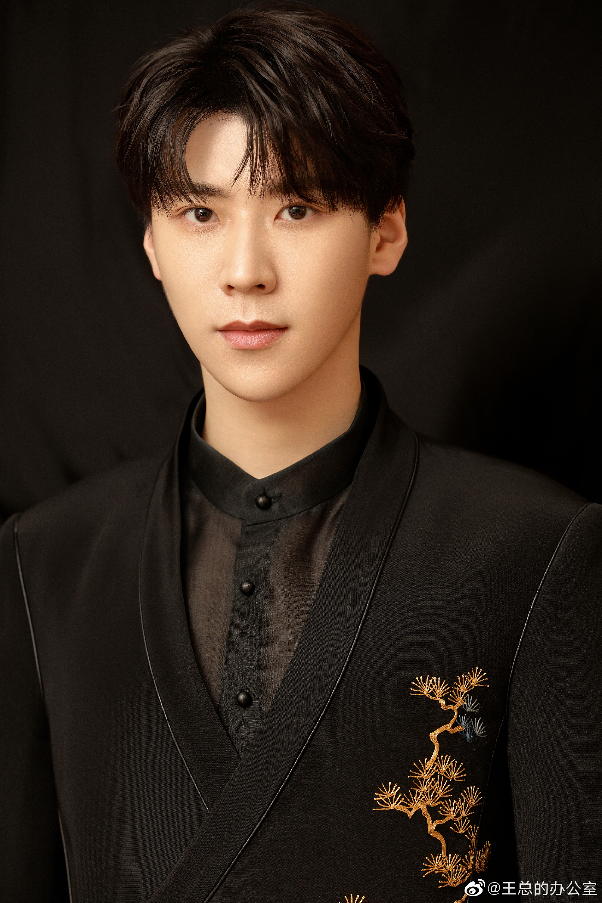 和马龙曾是省队队友，参加13届《快男》出道，后拍戏当上男一号