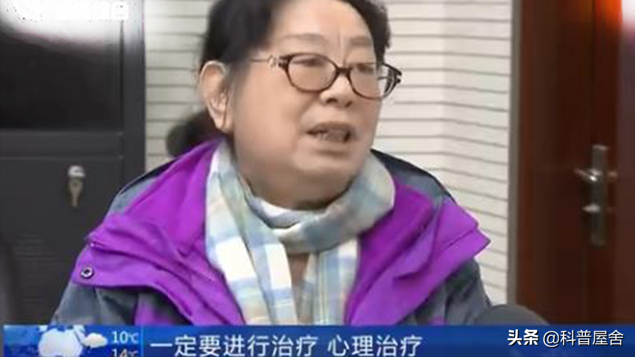 2019年，上海90后小伙盗窃内衣成瘾，女报案人哭诉：无衣可换