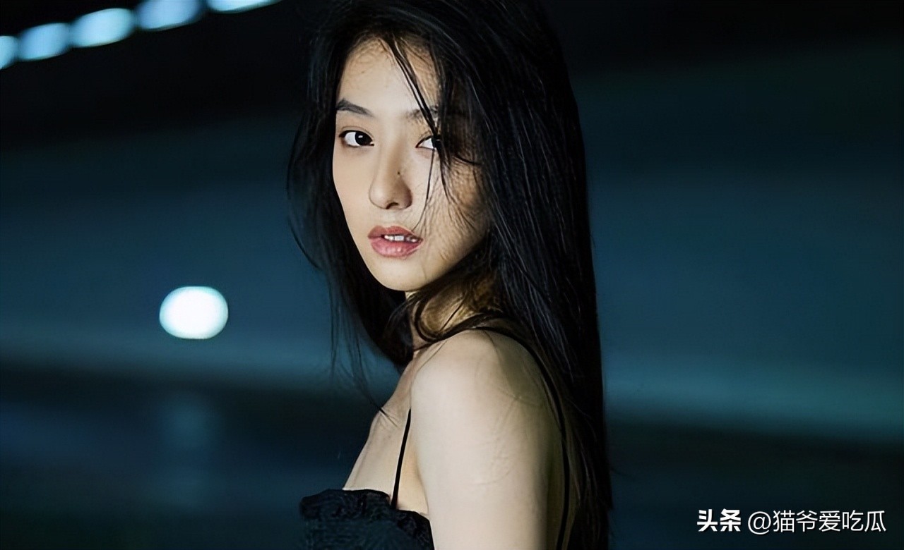 《天才基本法》包小萌扮演者：胡连馨个人资料曝光，撞脸金智媛