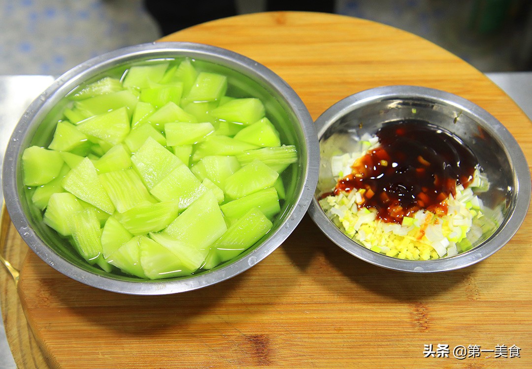 红烧土豆叶「红烧土豆块的家常做法」-皮皮自媒体