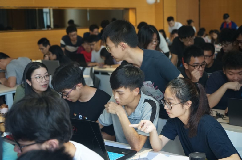 工作后才知道，公办专业和民办本科之间的区别，不是一星半点