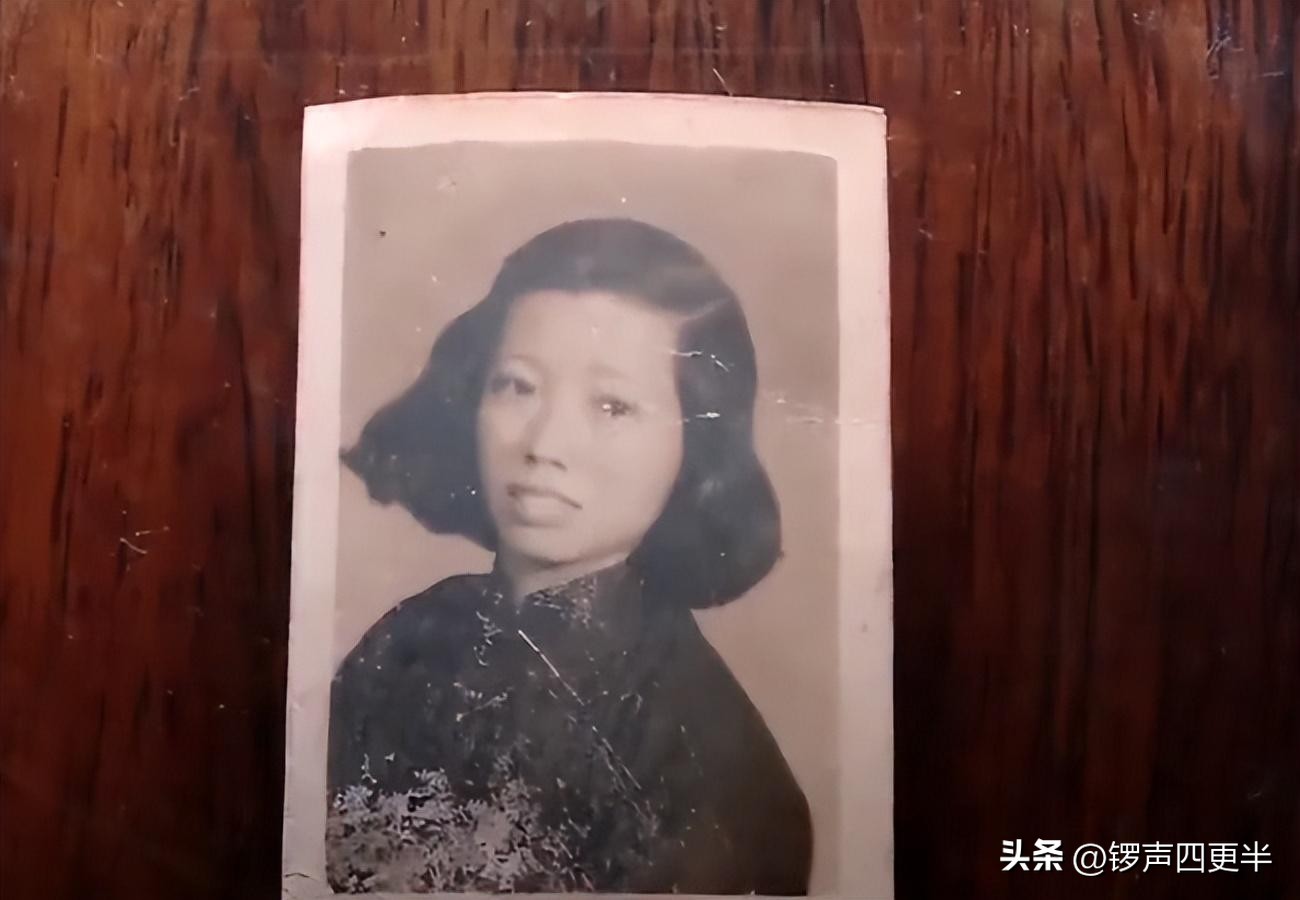 台湾美女替爷爷回大陆寻根，谁料找到老家时，发现爷爷已成独苗