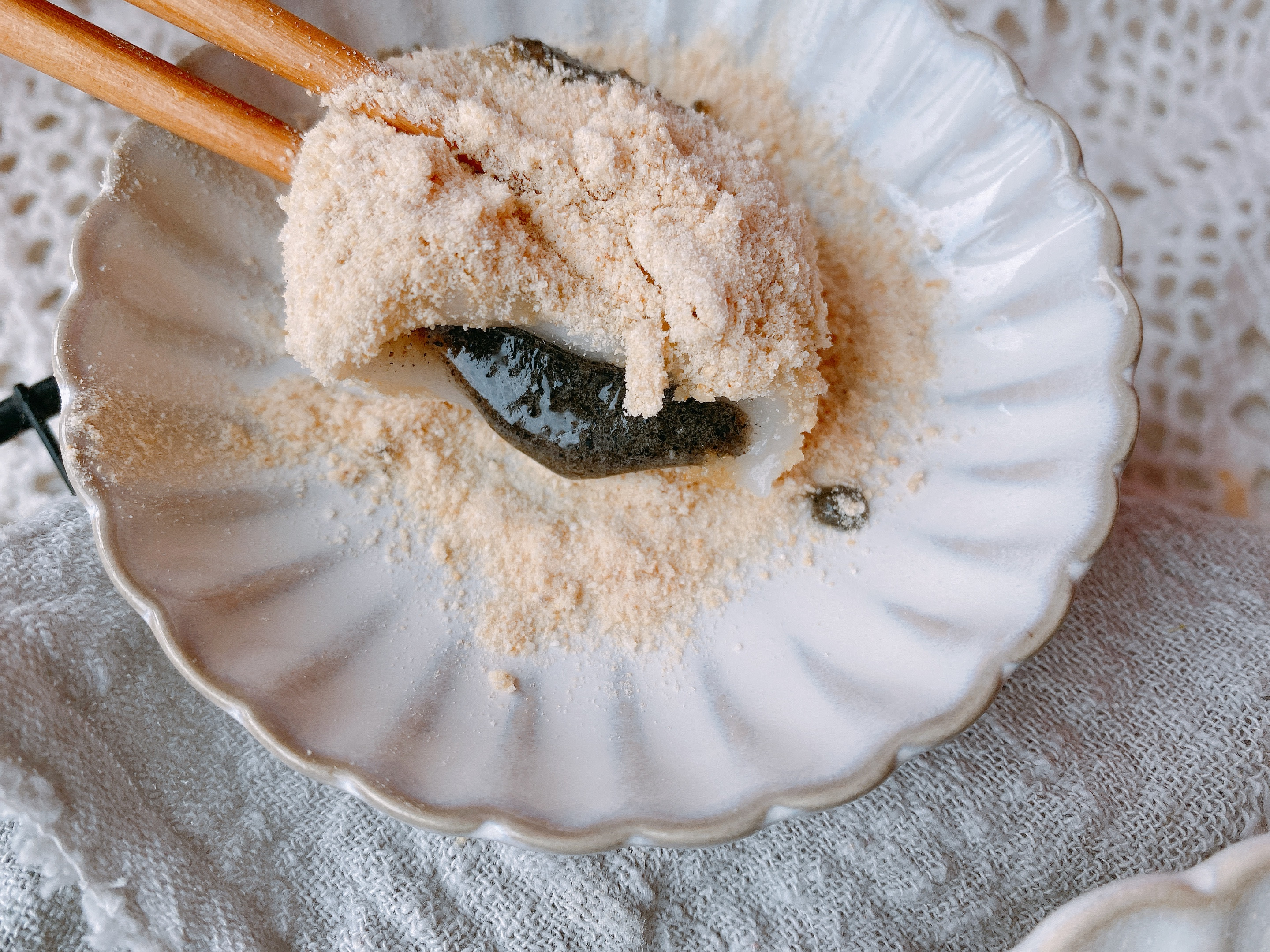 汤圆最好吃的做法，比水煮更香，比油炸更健康，不油不腻香甜软糯