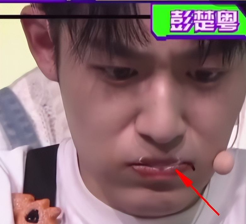 时代少年团遭闭麦，油漆当牛奶给人喝！娱圈的暗箱操作有多可怕？