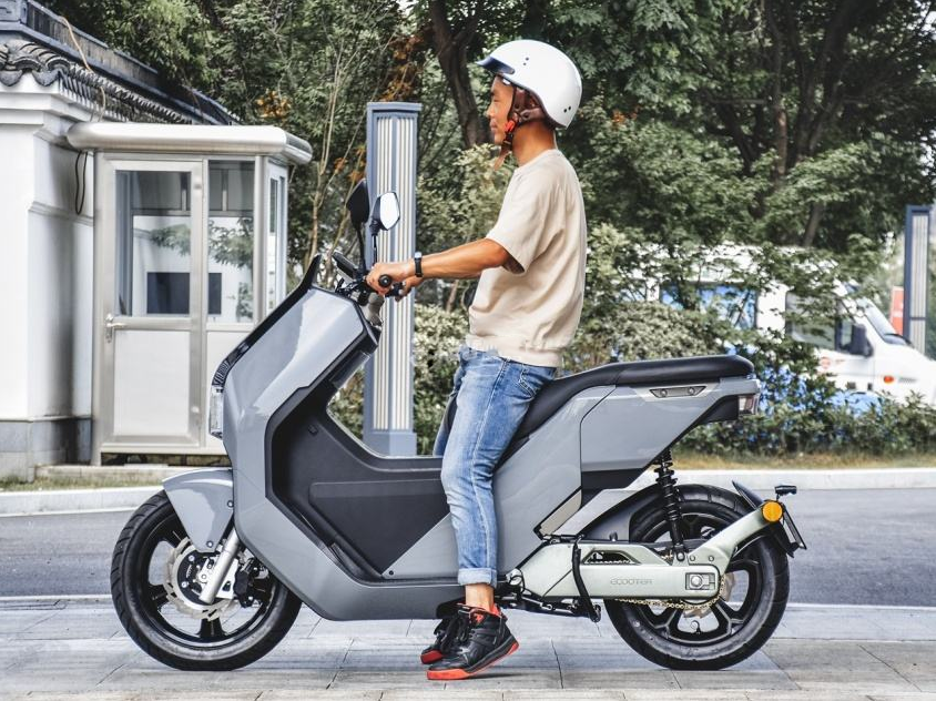 这2款高续航电动车，一周充电一次，续航400里，冬天也能长途出行