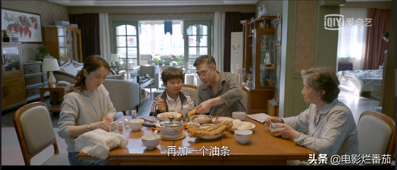 收视第一，海清、童瑶飙戏火花四溅，东方卫视拿到了收视“王炸”