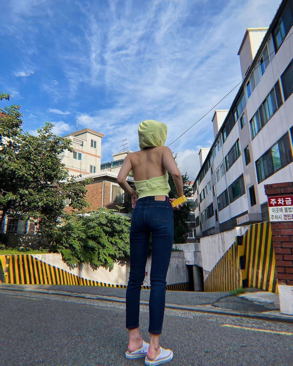 全昭弥减重10KG后的身材，强壮背部肌肉，女神般侧脸，魅力反转