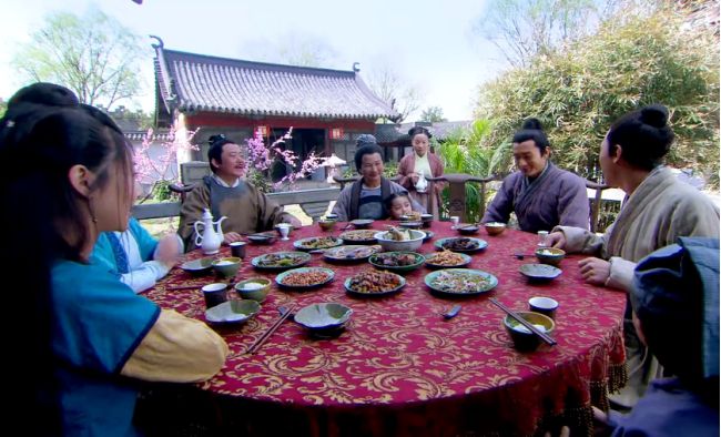 古龙小说中最能开挂的主角 武林高手求着他拜师绝色美女追着他示爱