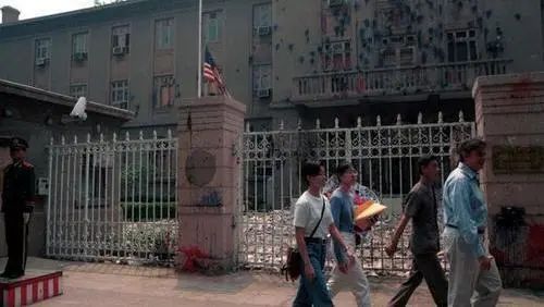 1999年美国炸毁中国驻南斯拉夫大使馆，称导弹失误，其实另有阴谋