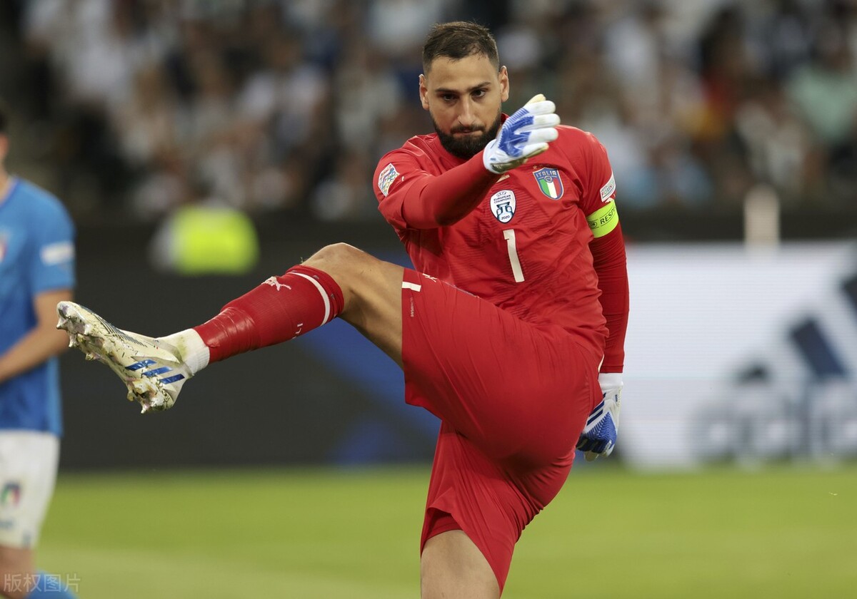 外国足球失误视频集锦完整版(嘴真硬!