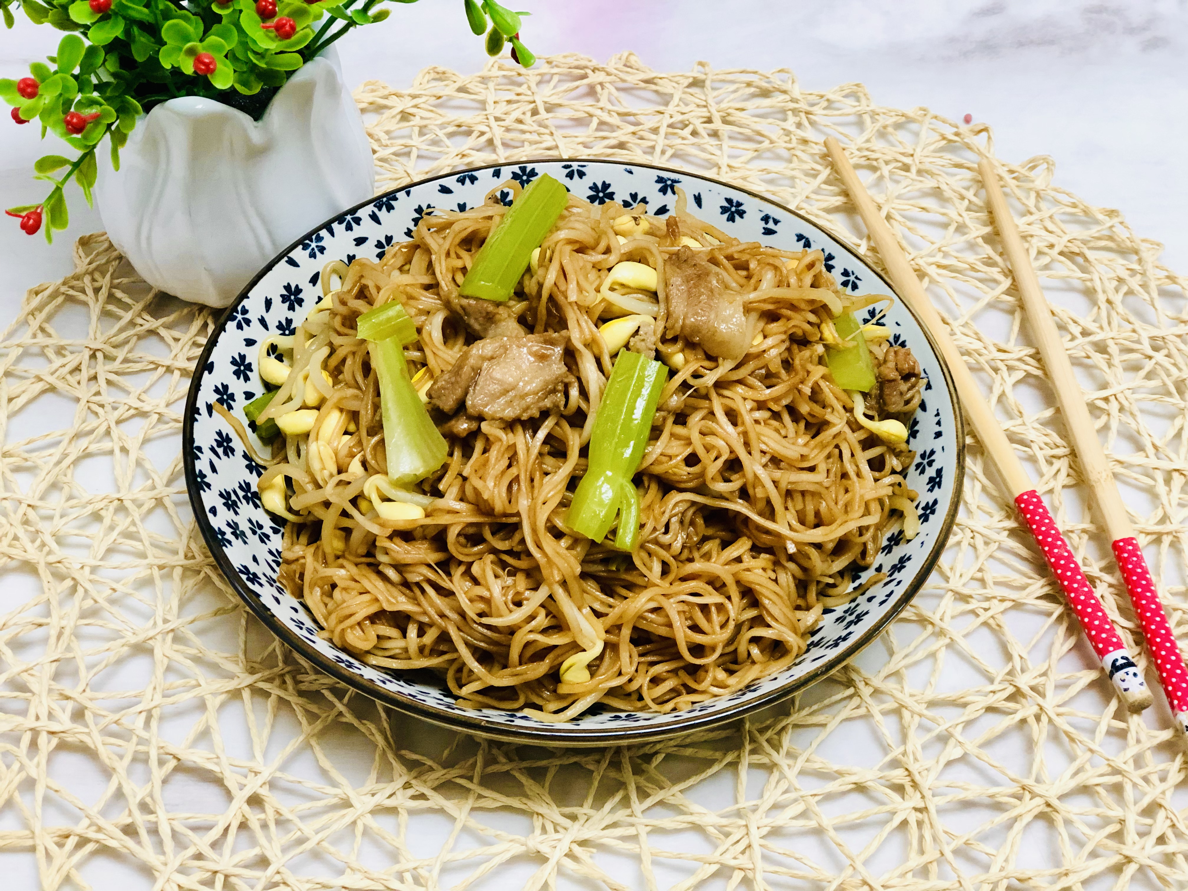 正月十七落灯日,老规矩不能坏,吃5碗家常面,寓意喜庆绵绵不断