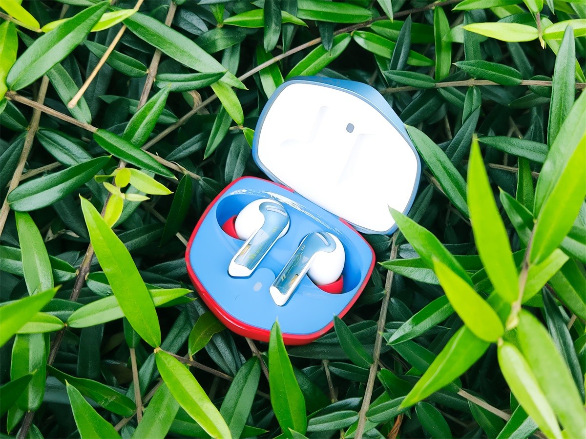 HiFi音效，电竞品质，QCY机甲款G1蓝牙耳机