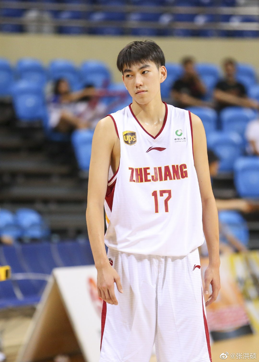 cba 哪个队最帅(张洪硕,胡明轩,朱松玮,吴冠希,谁才是cba颜值天花板?