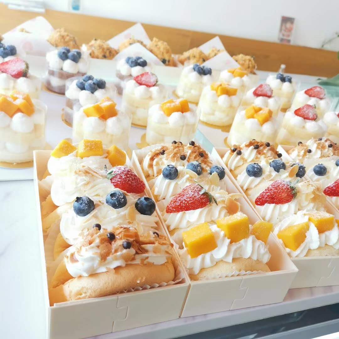 深圳甜品：这是日剧里的雪顶黄油面包吧！面包脑袋不容错过